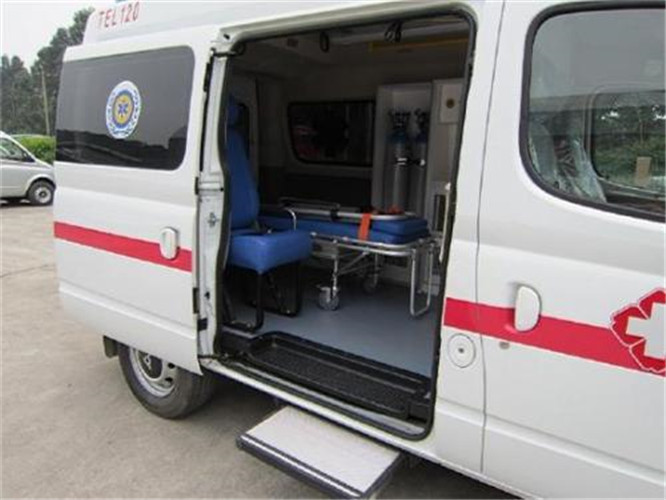 新县救护车出租服务案例7