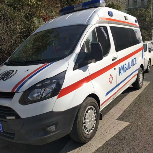 新县品质救护车出租，为您的健康出行负责